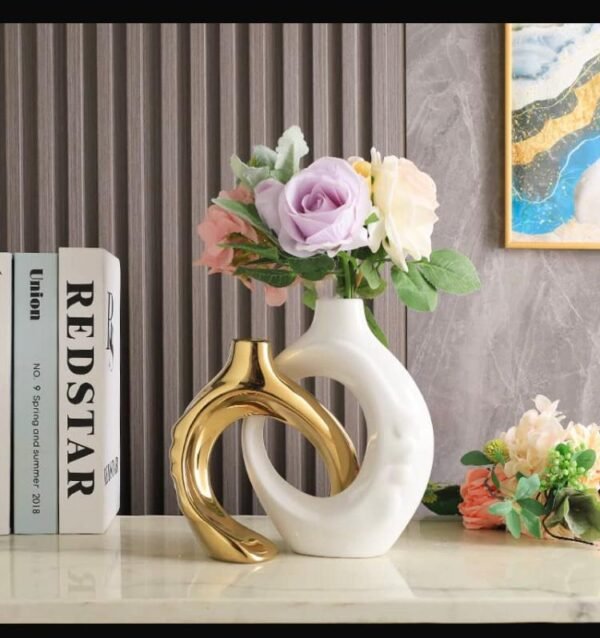 VASE DECORATIF EN CERAMIQUE-DESIGN MODERNE ET ABSTRAIT