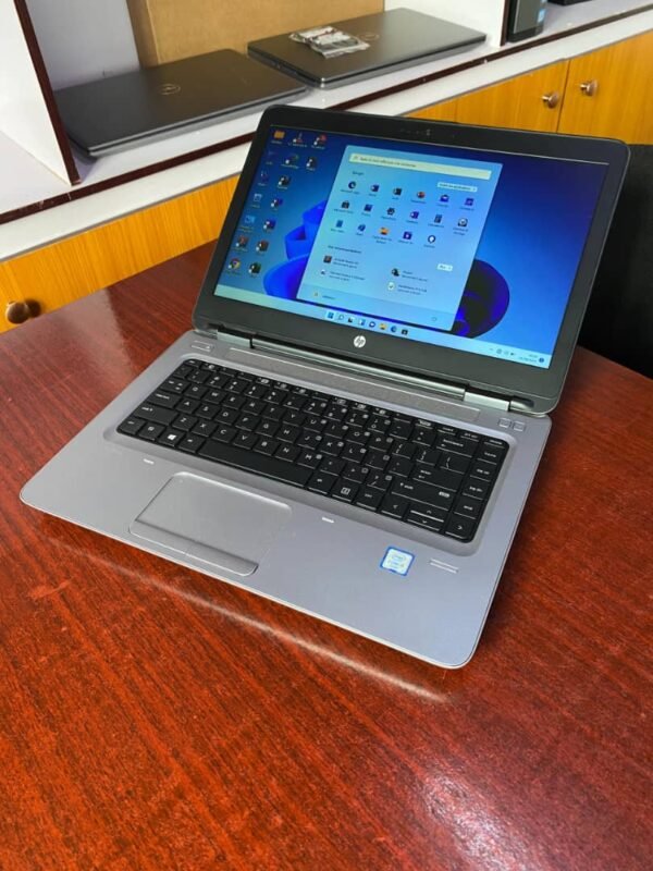Ordinateur Portable HP Probook 640 G2 - PC Professionnel Élite & Robuste