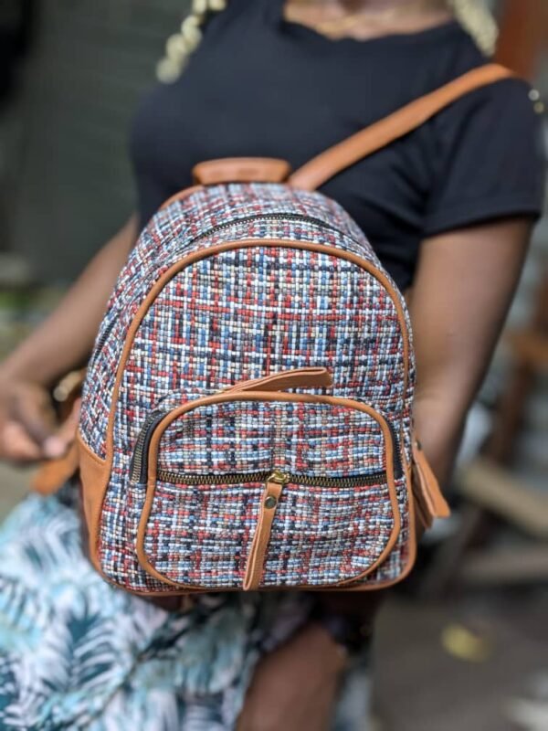 Sacs à dos scolaires pour enfants – Motifs colorés et héros préférés – Image 4