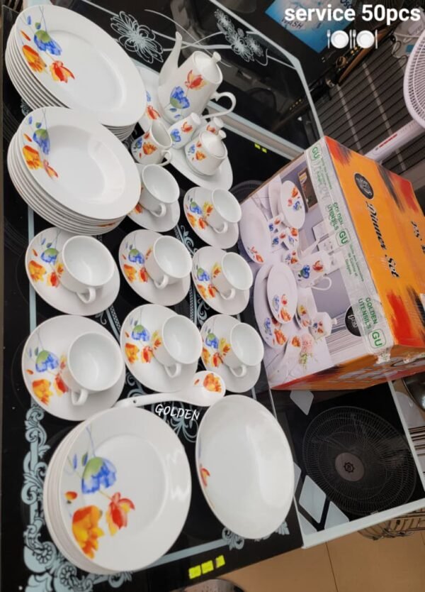 Service de Table Complet 50 Pièces en Porcelaine Pure et Raffinée