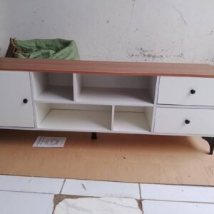 Meuble TV Bas Scandinave avec Rangement - Meuble de Télévision avec Tiroirs et Portes