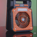 Ventilateur solaire multifonction - Enceinte portable et lampe de secours pour le camping